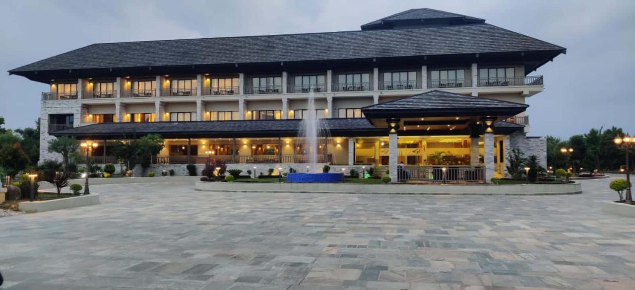 Soaltee Westend Resort Chitwan Exterior foto