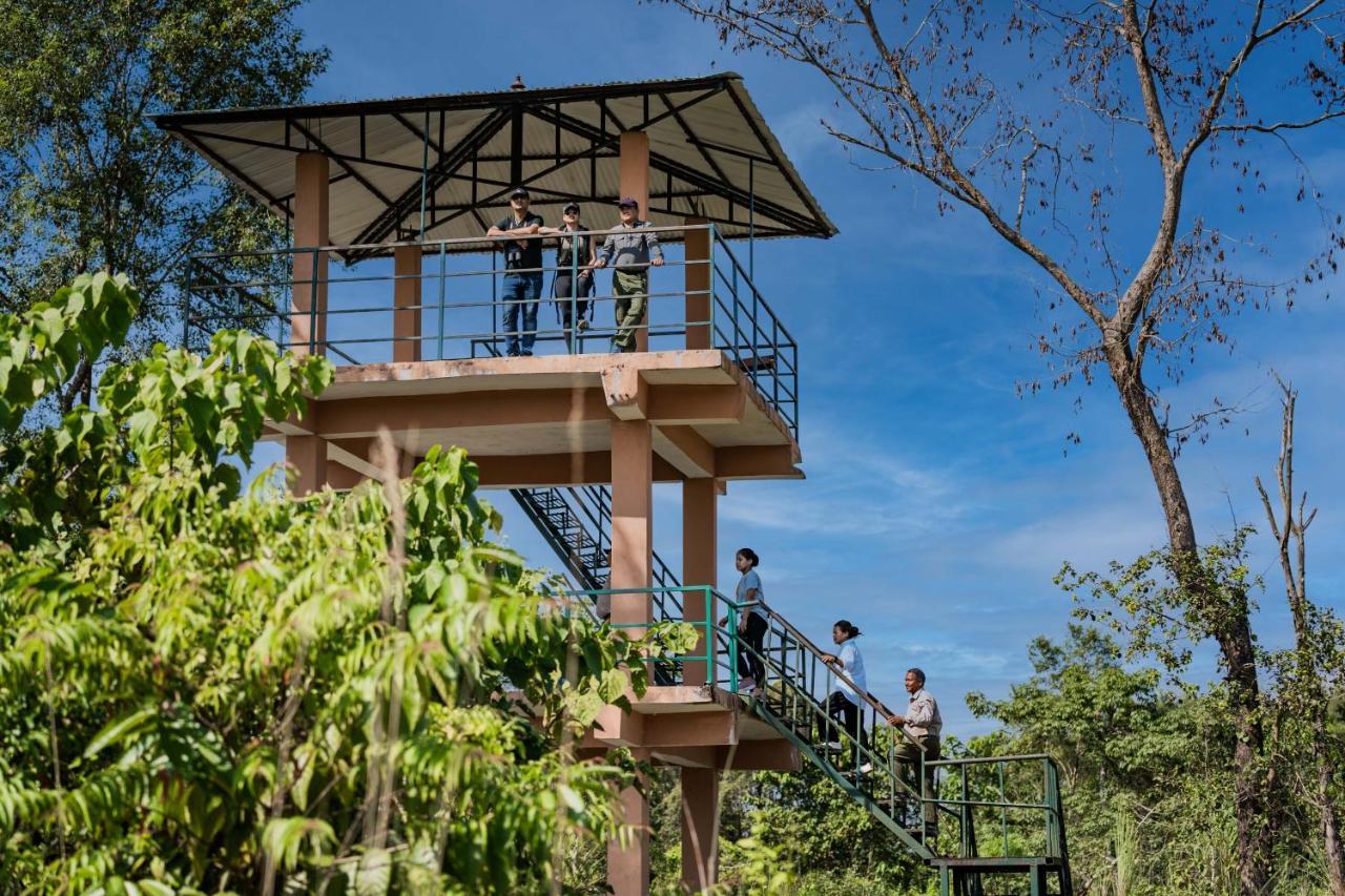 Soaltee Westend Resort Chitwan Exterior foto